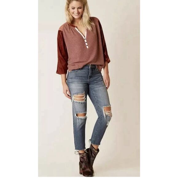 GIMMICKS Waffle Thermal Henley Top Size Medium Velvet BKE NWOT Boho Relaxed Top - Picture 1 of 8
